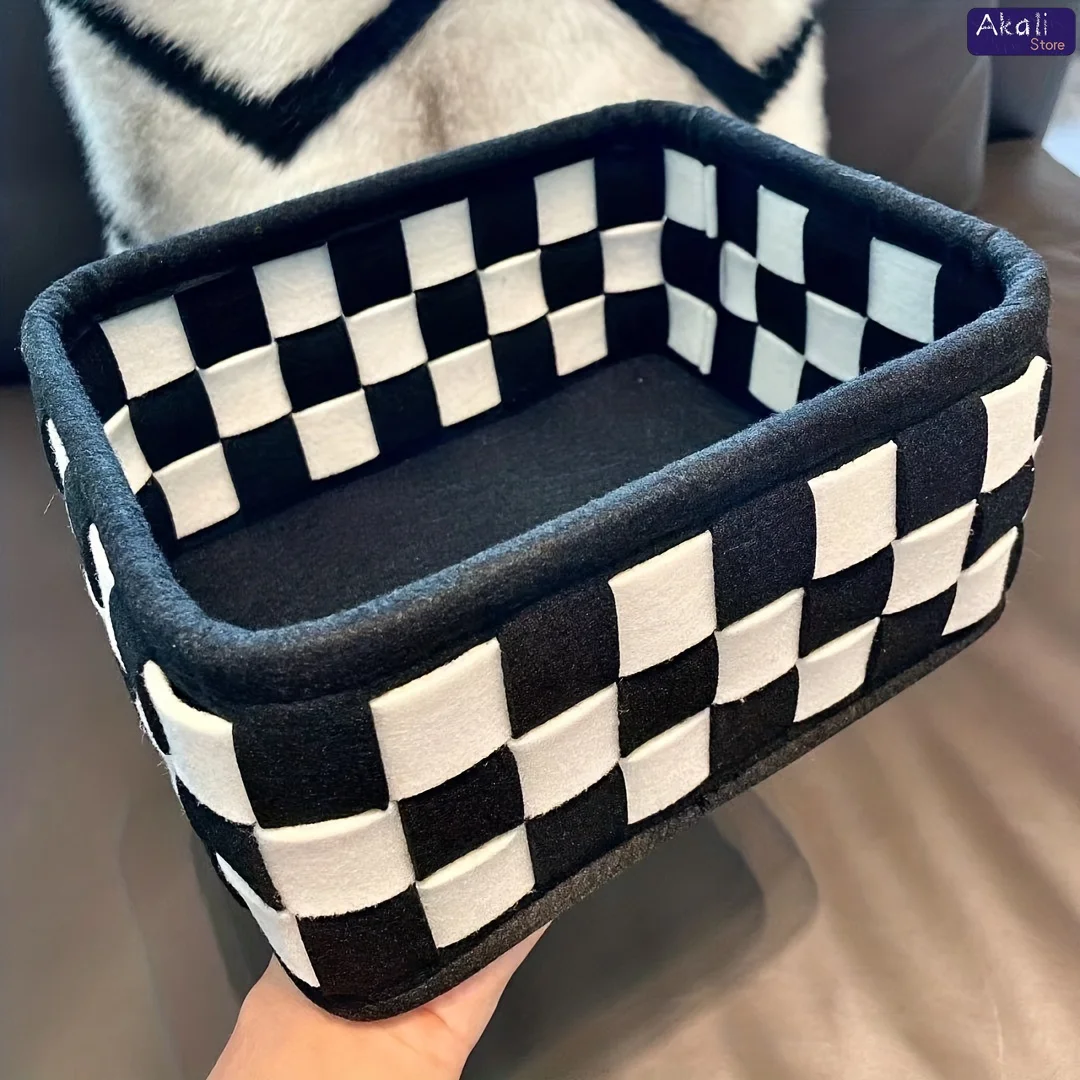 2026 Schwarz-Weiß Karierter Au – Cosmetic Bags Bewertung und Preis